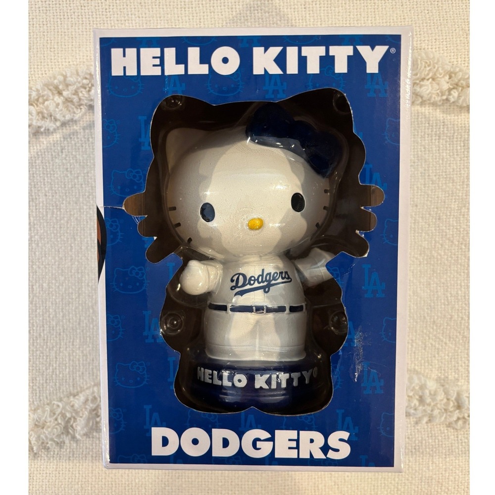 2023 LA Dodgers Hello Kitty Light-Up Bow Bobblehead SGA Stadium Giveaway NIB